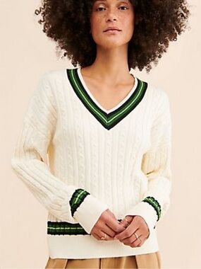 Anthropologie French Mauve Ivory Cable Knit V-Neck Pullover Sweater